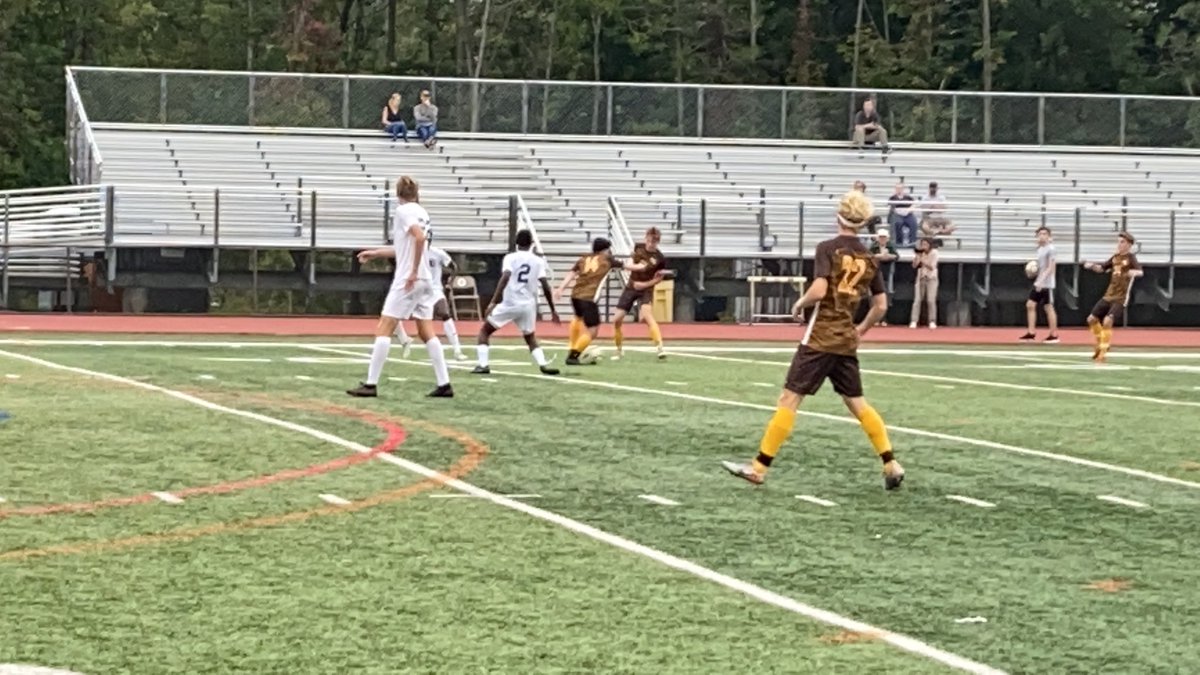 WHRHS Athletics tweet media