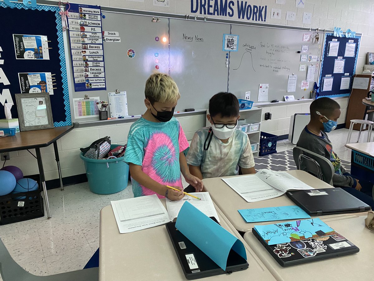 Ms. Cowan tweet media