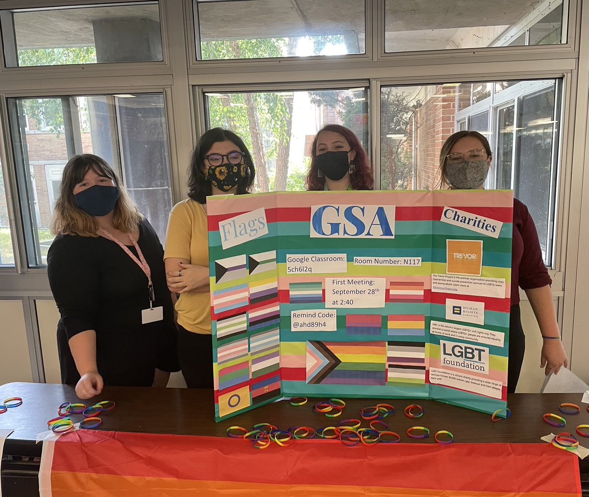 OHSSAO's tweet photo. Club fair 2021 was a true success! There are so many clubs to choose from at OHS! https://t.co/67fNjwavuX