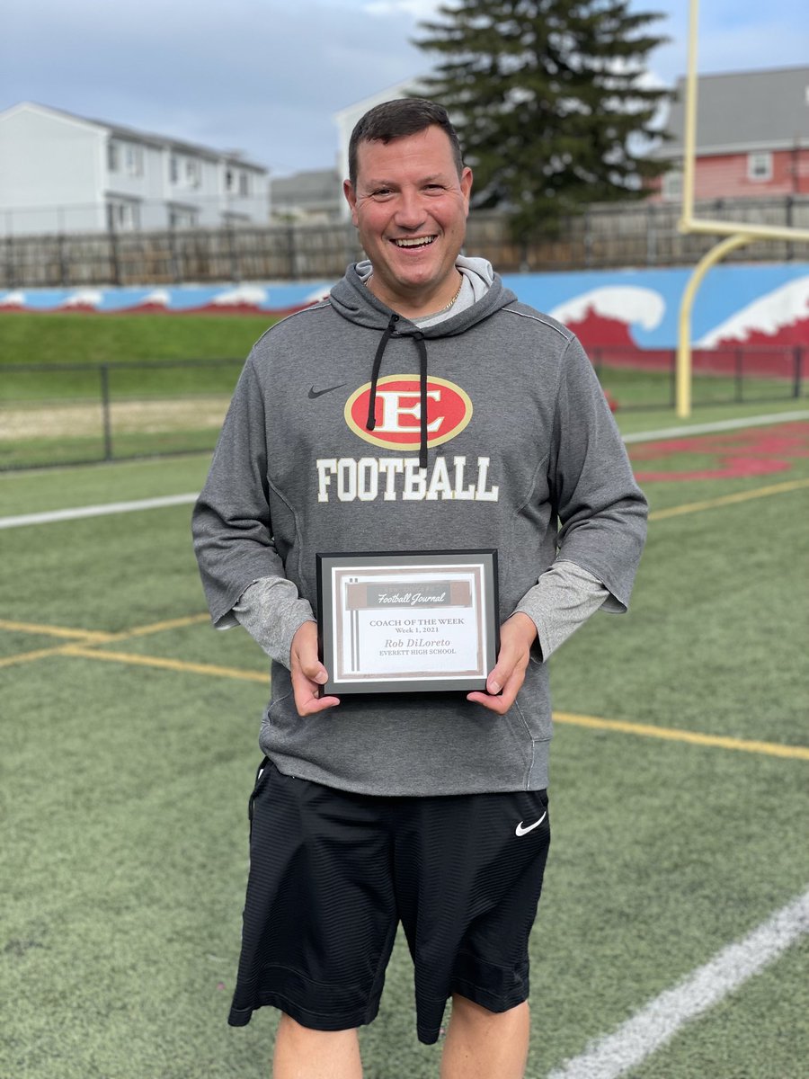 AthleticsEps's tweet photo. Tide’s humble coach reluctantly took this picture so I could post his “coach of the week 1” plaque!! TidePride!!! https://t.co/4v73iOPBAJ