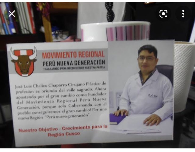 mkchirre's tweet photo. @rmapalacios Están dando donaciones por firmas para este sujeto https://t.co/XodLvioIWV