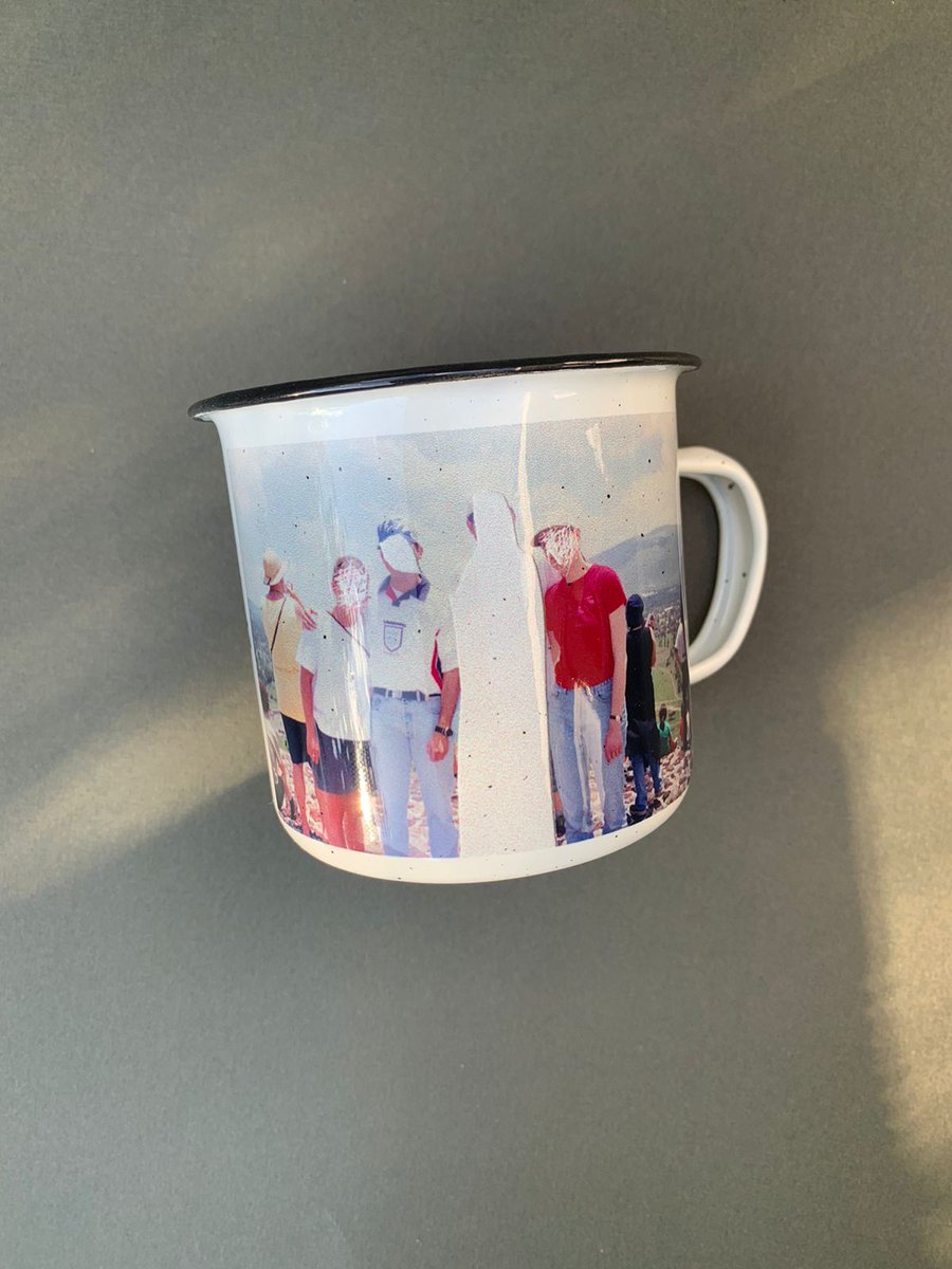 comatosespittle's tweet photo. Tenemos estas chingonsísimas tazas de The Unperson Project @unpersonproject  Hagan sus pedidos ya! https://t.co/vbfoVYAVPM