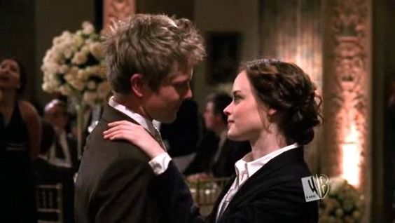 librasgovern's tweet image. girls only want one (1) thing and it's logan huntzberger