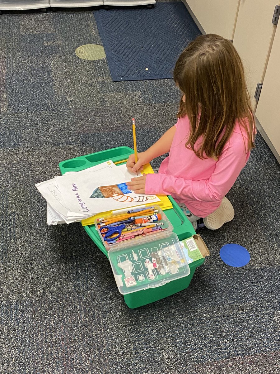 bachmann_ashlee's tweet photo. These authors are gearing up for another writing celebration!  So proud of their hard work on small moment stories! @HPEPatriots https://t.co/c7ofLEDOZM