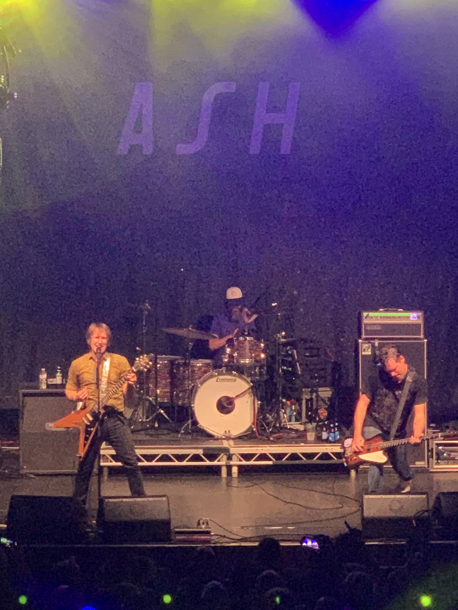 Danielle💙 tweet media