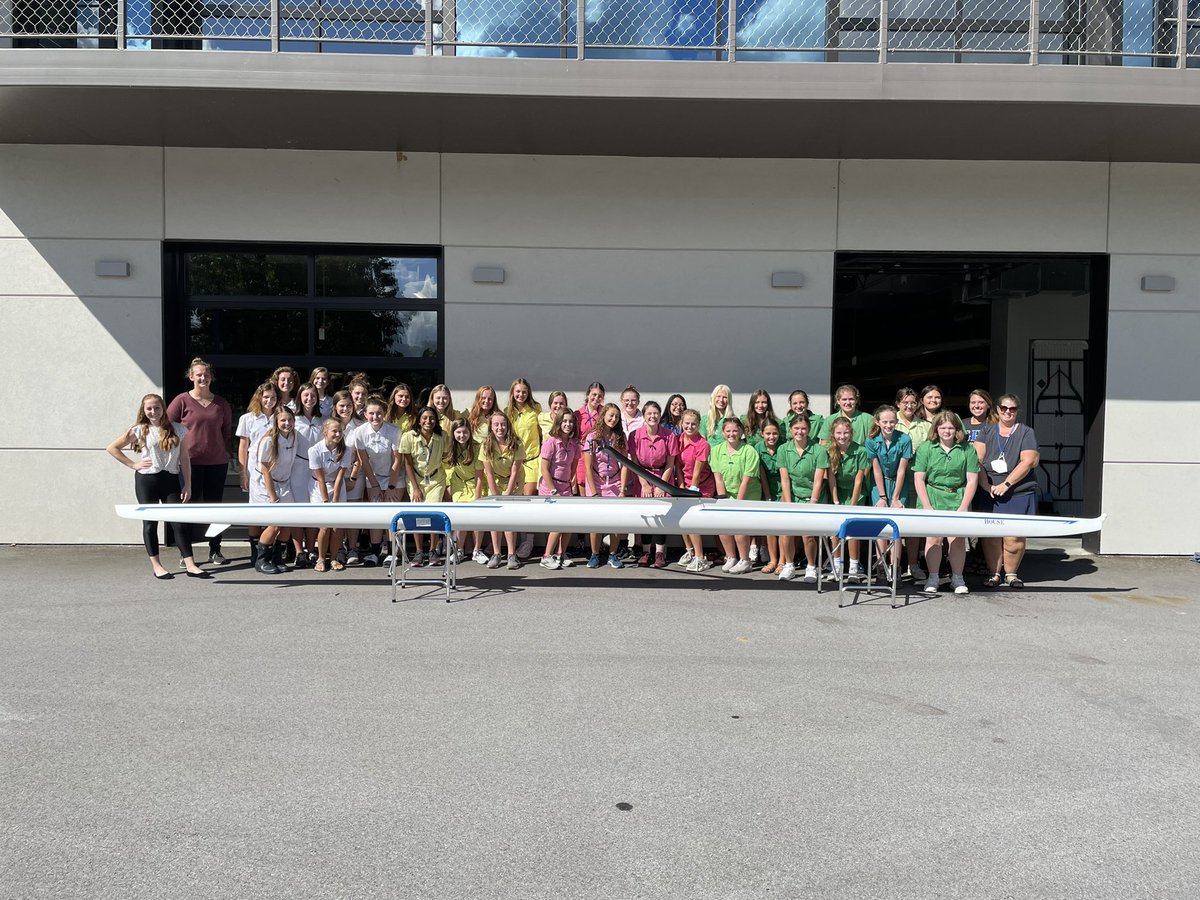 BruiserSports's tweet photo. GPS Rowing celebrated the dedication of its newest boat, “House”, earlier today! #GoBruisers #HTTG https://t.co/FpSe5Xx3lG