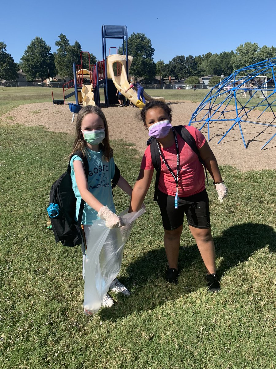 The Green Clean Recycle Team worked to clean our outdoor space!!