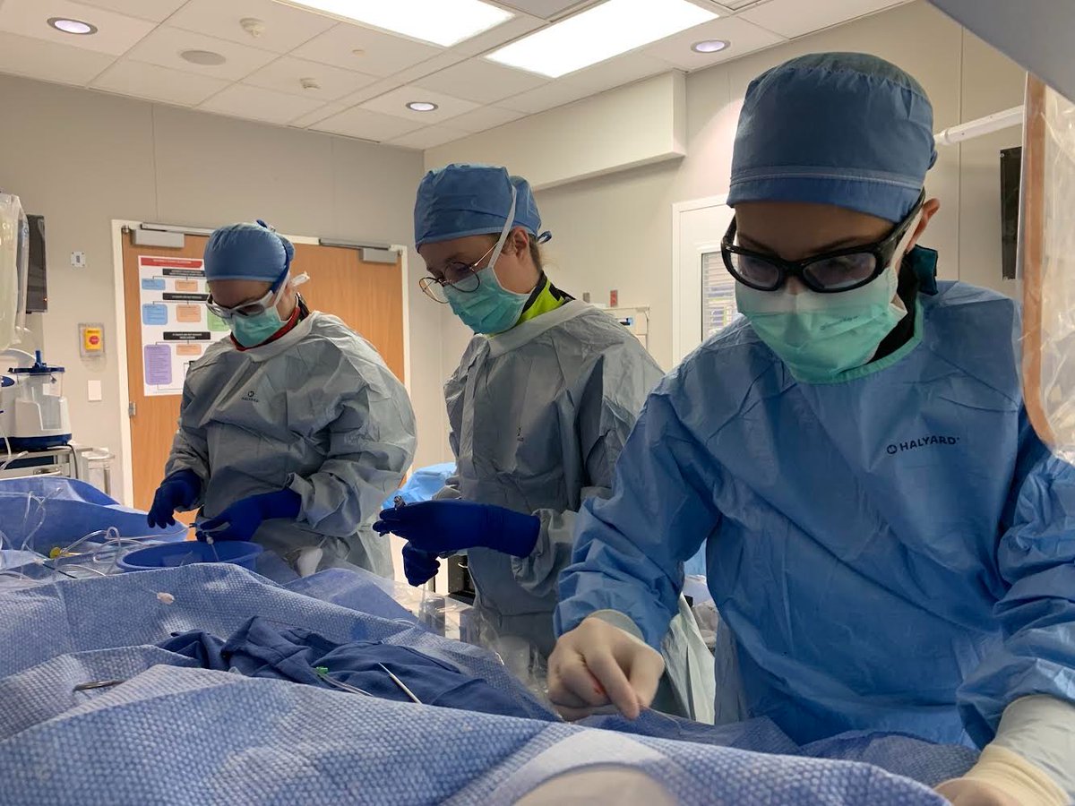 NeurosurgeryOSU's tweet photo. Ohio State Neurosurgery all women stroke team in action performing a thrombectomy! https://t.co/cZegMMVvYp