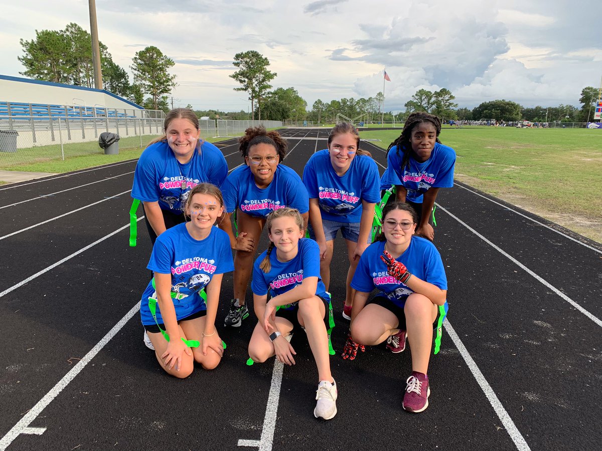 DHSWolves2025's tweet image. Some highlights from last night’s Powderpuff game. While the Sophomores took home the W, our Freshman girls played their hearts out (and had fun doing it!) So proud of you, ladies!!!👏🏼🐺