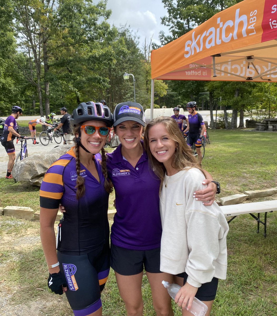 SaraMitchellTV's tweet photo. So sweet to have my sisters on the @pedalforalz charity cycling event this year! Each of us with different roles yet impacted in big ways. #ridetn #pedalforalz 

#sisters #ridetn #cycling https://t.co/oyvu7Znrtz