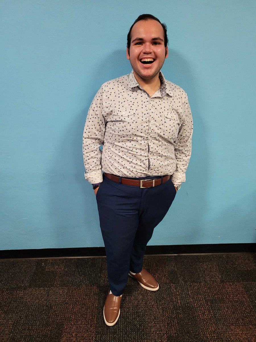 RedlandRoyals's tweet image. Name: Mr. Berlanga
Job title: Social Studies
Nationality:  Cuba and Venezuela 
Fun fact: Venezuela is home to El Salto Ángel (Angel Falls), the tallest waterfall in the world!  

#hispanicheritagemonth #mdcps #miamisup #miamischools @miamisup @miamischools #Cuba #Venezuela