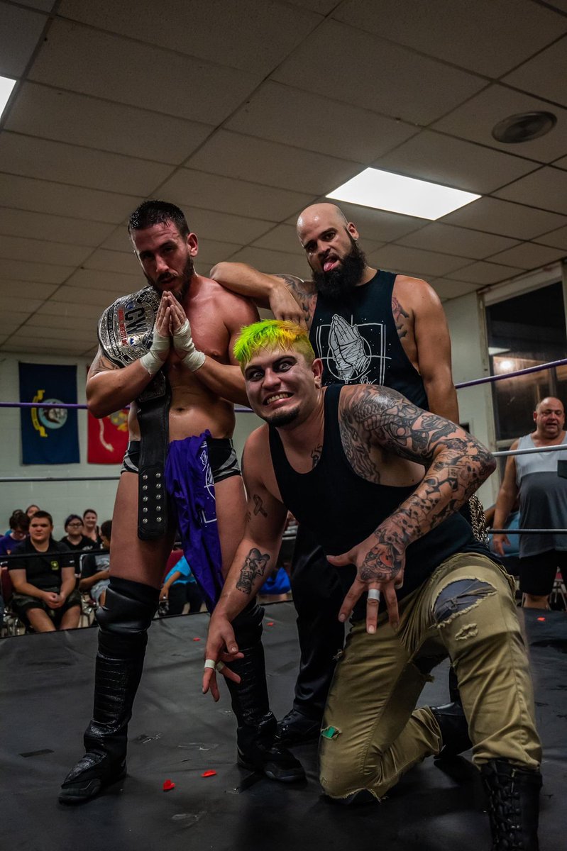 PledgeTheUNIT's tweet photo. #TheUnit shows up where the money and opportunities are at. @RWA4EVER was the place to be so we sent over #3xOG + #TheOne.
#JTDunn #TriggaTheOG #TakeThePledge https://t.co/1M8NviOcE9