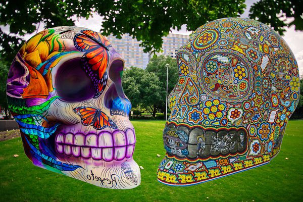 DiscoveryGreen's tweet photo. It’s officially the first day of Fall! To celebrate, we are announcing Celebración de Vida by MEXICRANEOS, a large-scale art installation featuring 10 vibrant painted skulls placed throughout the park and Avenida. October 6 through November 7. For details https://t.co/3ivqw9X9Vo https://t.co/fqQiBODxtz