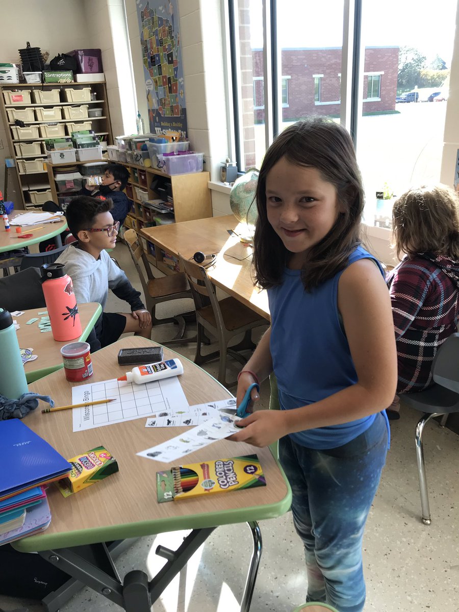 Miss Bass' Class tweet media