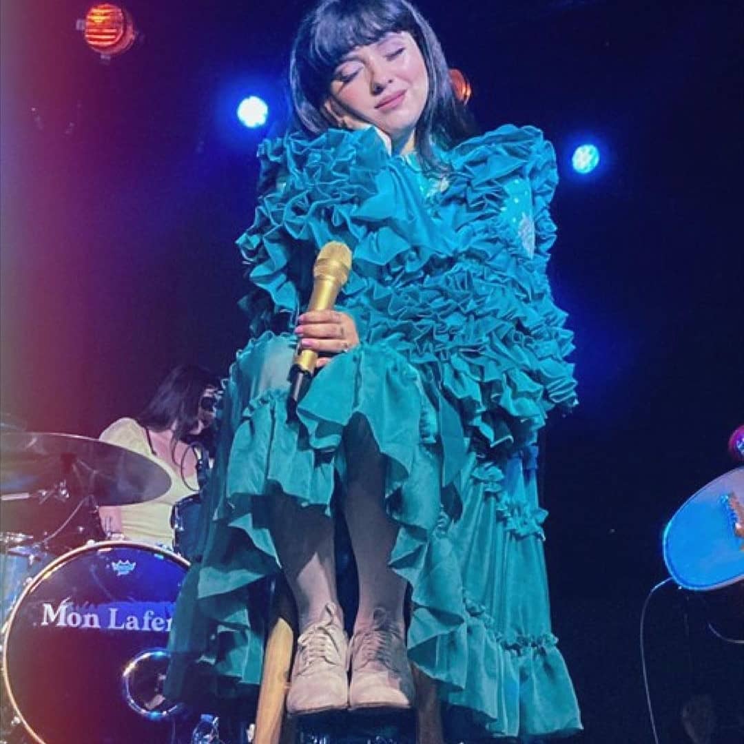 mon_durango's tweet photo. Nuestra hermosa @monlaferte el día de ayer en Sacramento 😍😍 #monlaferteusatour2021 #music #foryou https://t.co/XnuhoM2C80