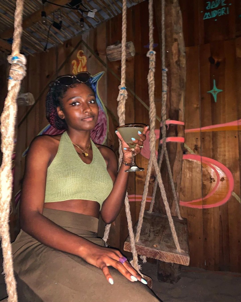 Visita_Zipolite's tweet photo. Foto del día 🏅

I’ll catch you on the flipside.
😎🔥✨🎞
.
#delfinabyneptuno #lgtb #loveislove #movienight #drinkstagram #lifebeach #travel #hollidays #pictofthenight #margarita #neptunoespecial #mezcal #espadín #playasmexicanas #zipolite #oaxaca 

👤 • delfina_beach_club https://t.co/m72E8m8EqZ