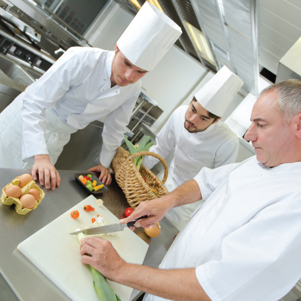Austmont_AUS's tweet photo. Austmont has Test Kitchens and Showroom facilities located in Sydney, Melbourne and Brisbane.
We can demonstrate equipment to our customers who are looking to purchase as well as conduct training to ensure you purchase the correct piece of equipment for the job!
#austmont https://t.co/N765bg29Yp