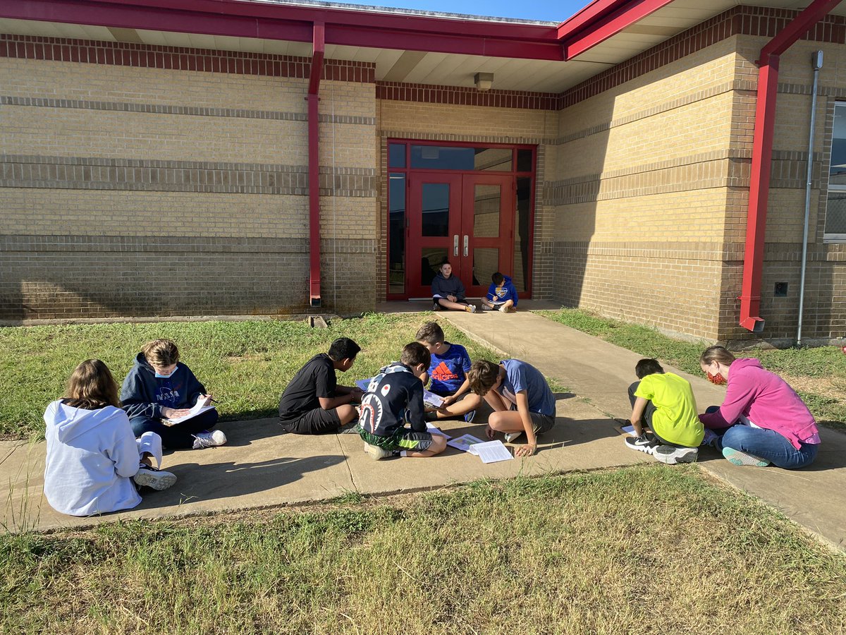 Cara Lantrip tweet media