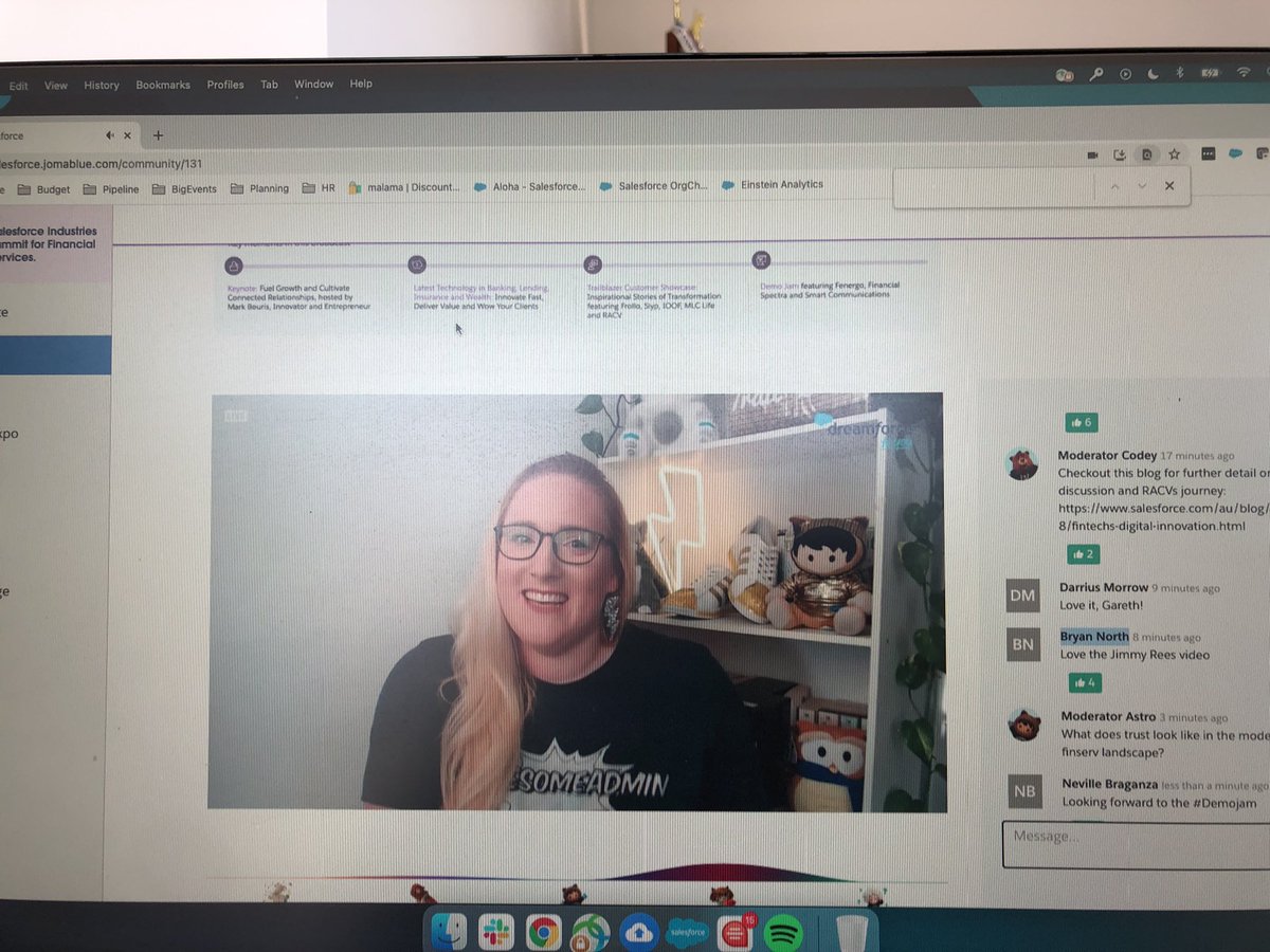My favourite session. Take it away <a href="/PaceyMia/">Mia Pacey</a> love your energy. #IndustrySummit #dreamforce21 #demojam