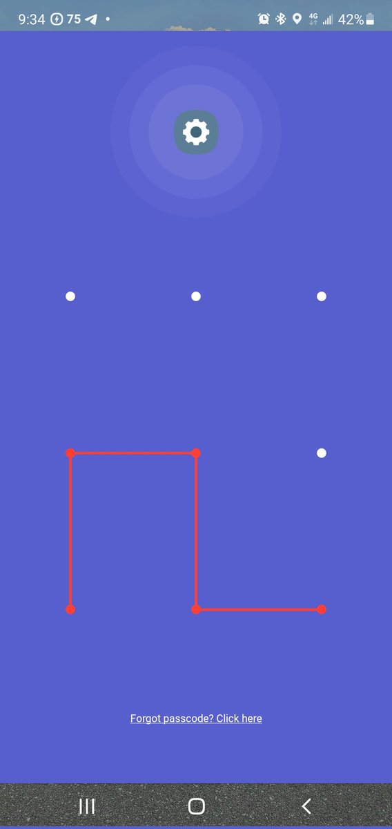 Lonikiki's tweet image. #samsunggalaxynote
#samsunghelp anyone can tell me what this is sometimes it comes up when i wanna open apps