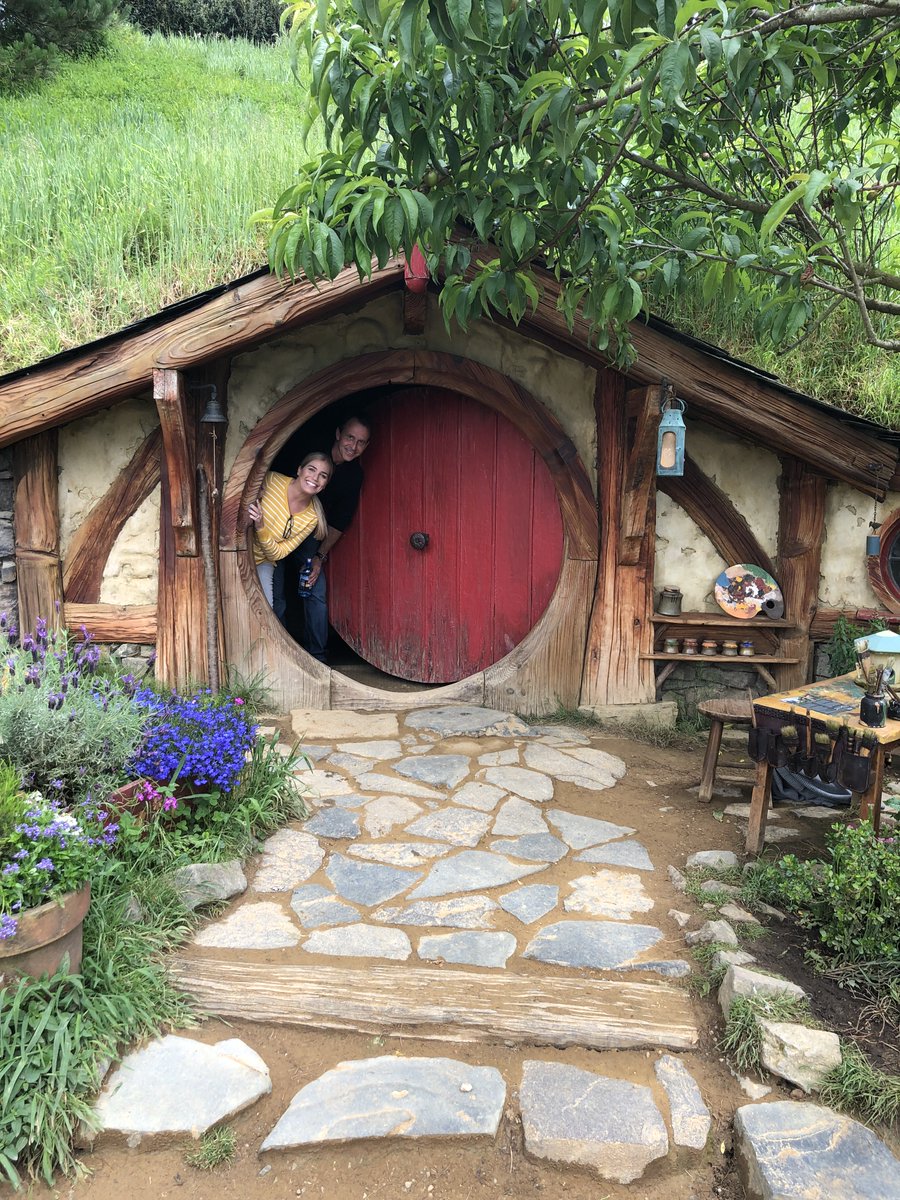 Happy #HobbitDay 😈 That one time I visited The Shire with my favorite hobbit husband❤️ #NewZealand was the absolute BEST⭐️