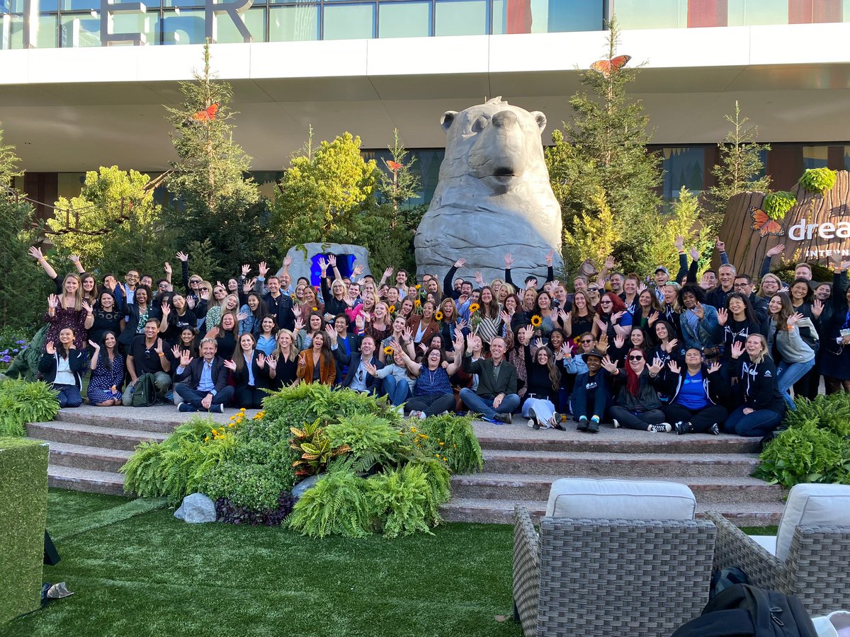 swbjoyce's tweet photo. Incredibly humbled to work with the best marketing team in the biz!  

From Dreampass to Salesforce+ and everything in between, this team brought us together safely in person and online for #DF21.

THANK YOU! 
B💖D https://t.co/x0IL7WArz5