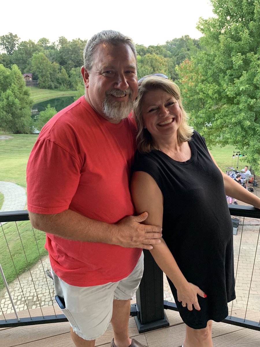 MayberryAngel's tweet photo. Celebrating our Anniversary #26 with @blakeshelton tomorrow night in StL!! CAN.NOT.WAIT!! https://t.co/NWNgwukhRb