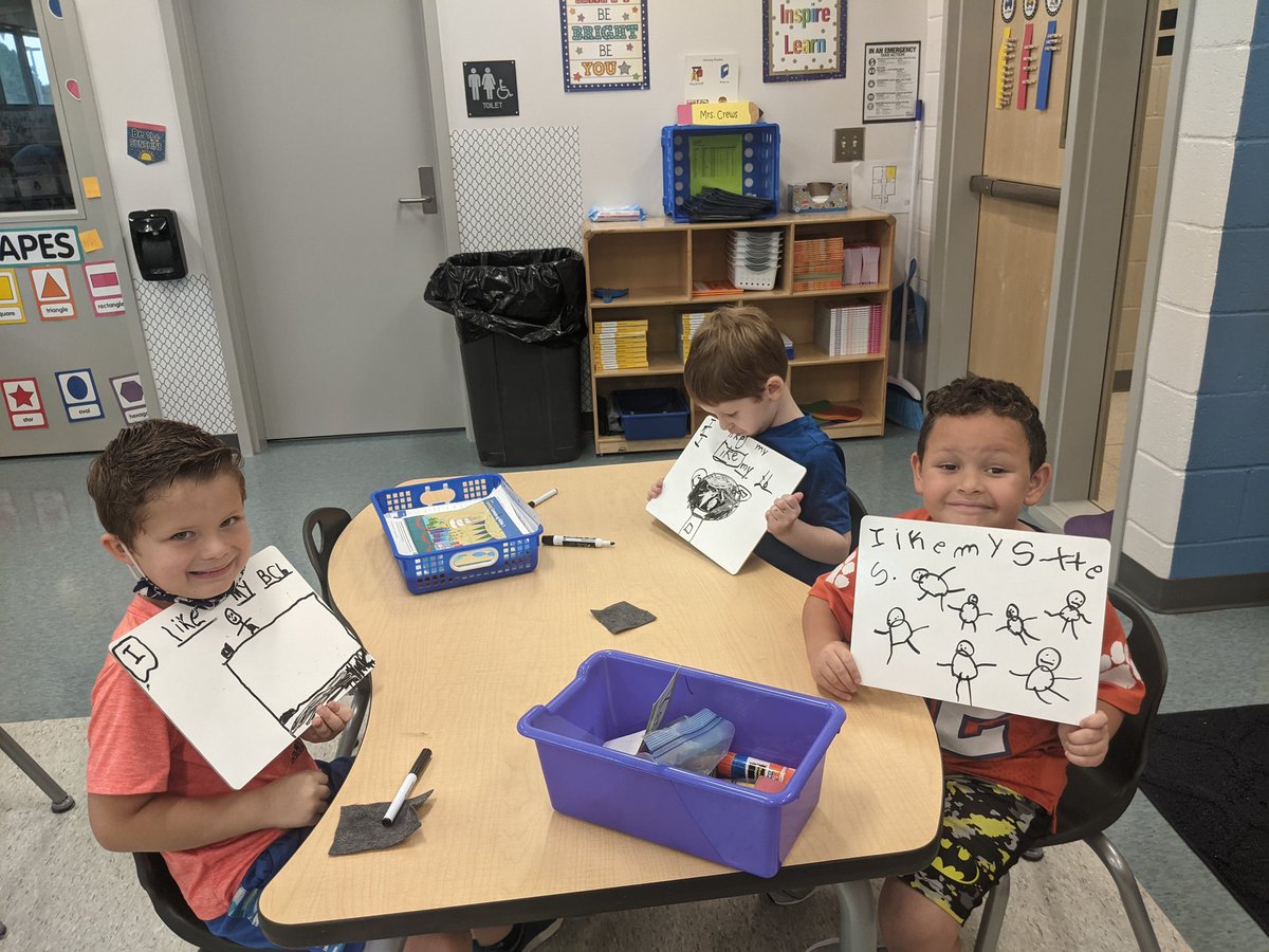 MrsECrews's tweet photo. My #K5Shiningstars are excited to write new snap words! ♥️🌟 @WhiteKnollElem @Lex1_Literacy https://t.co/4DFXZNIeJJ
