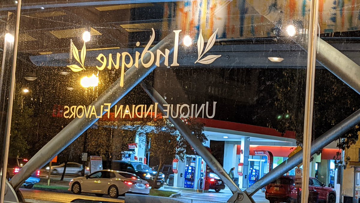 shashib's tweet photo. Great to eat at @Indiquedc 

Excellent outdoor seating, very comfortable to eat in. Great food and service. https://t.co/sHw924cmOM