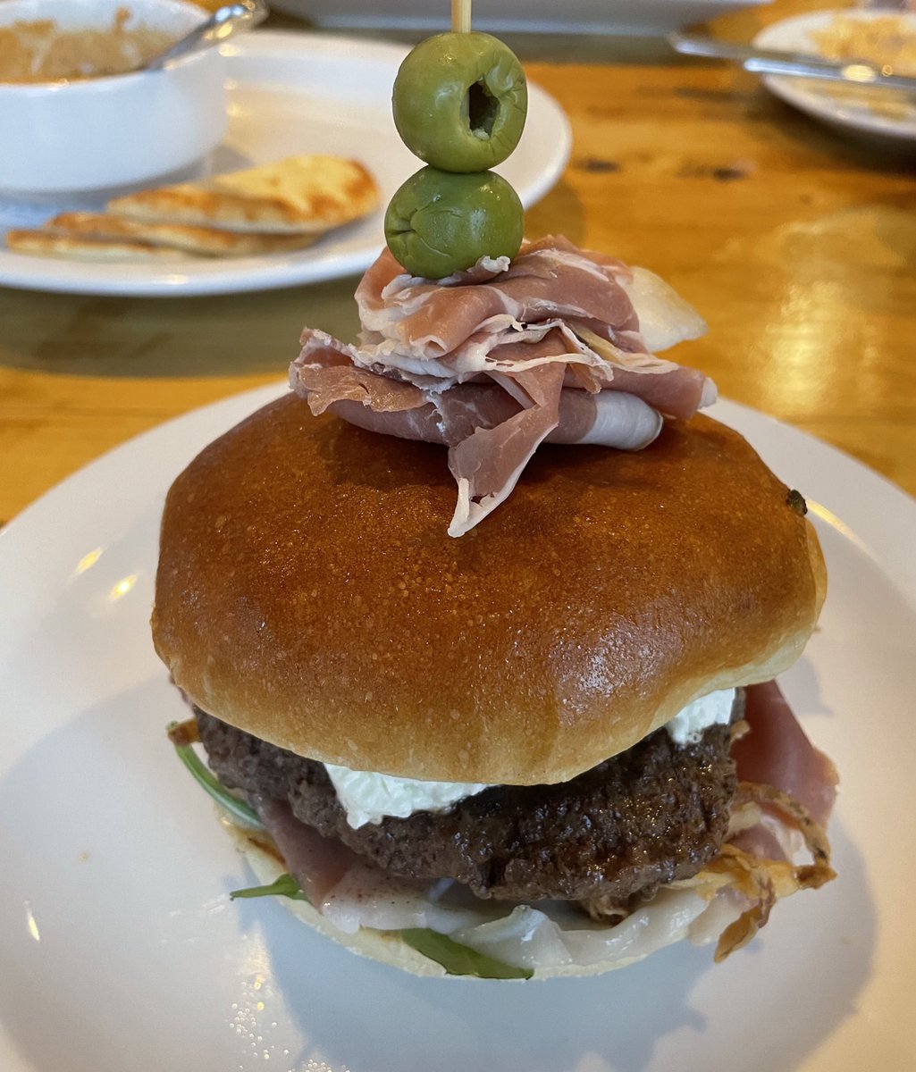 And my <a href="/PEIBurgerLove/">PEIBurgerLove</a> 2021 winner is…#thesicilian by <a href="/thelostanchor/">The Lost Anchor</a>!  Island beef cooked to perfection with delicious goat cheese #PEI #givebackburger