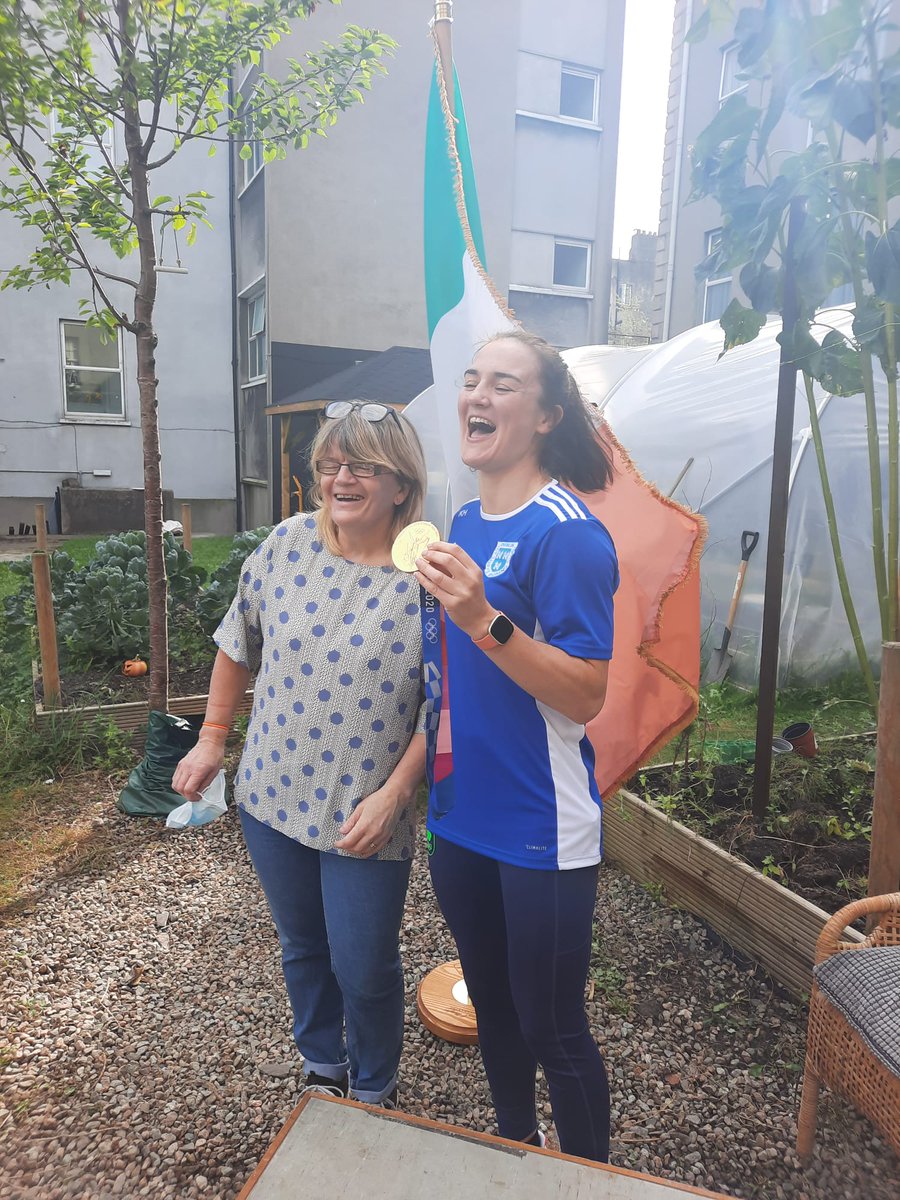 Delighted to welcome Kellie Harrington to O'Connell Secondary School this week. 
A true Hero of Dublin 1 🇮🇪🇮🇪🤠
Hope Conquers All.  💪🥰🥰🥰
#WeLoveOcs @ERSTIRELAND @NEICWEP @ScoilCLG @saintpatsbns @LovinDublin @Kelly64kg @BoxingIreland @DubCityCouncil
