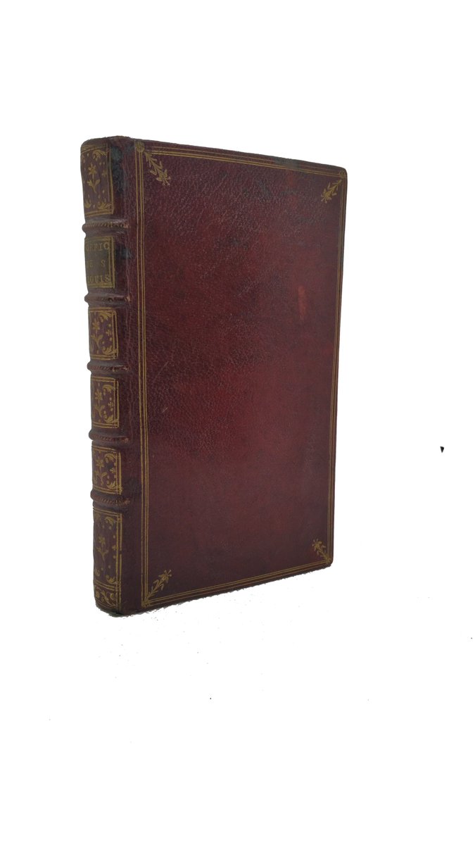 L3Plumes's tweet photo. Sur le stand E12 du Salon du Livre rare, vous pourrez trouver cet ouvrage religieux rare concernant le propre de l'église de Saint Louis en l'Isle à Paris bien relié en maroquin rouge.
#Maroquin #PleinMaroquin  #SaintLouis #SaintLouisEnLIle #Religion #SalonDuLivreRare #Bookcollec https://t.co/pAnSi5GjAX