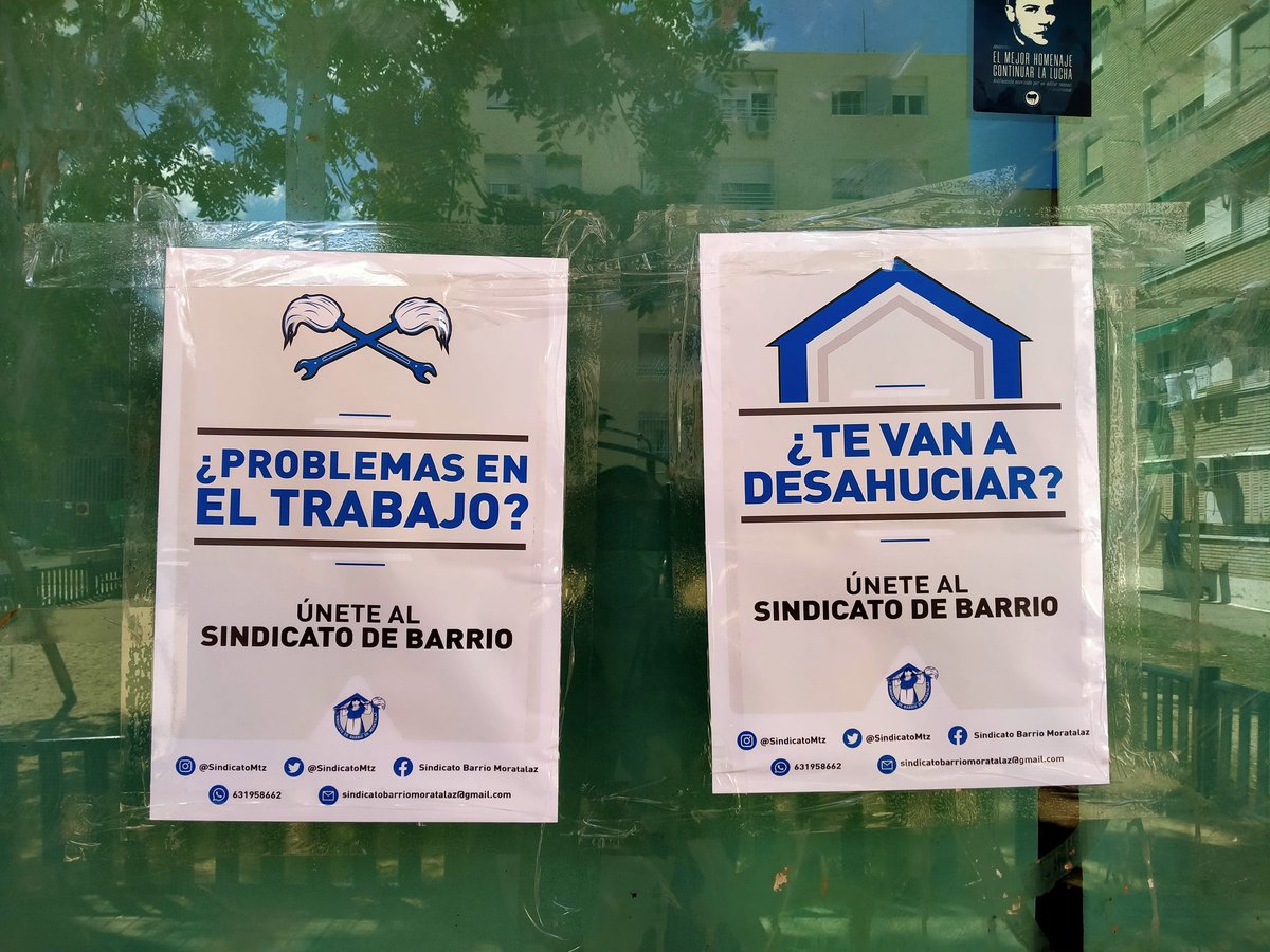 SindicatoMtz's tweet photo. Ayer la Policía Municipal nos multó por colocar carteles con celo en los que se hacía un llamamiento a las vecinas a organizarse en el Sindicato de Barrio de Moratalaz si tienen problemas en el curro o con la vivienda. No pareció que a la policía les hiciese mucha gracia 🤷 https://t.co/MXfUPREnND