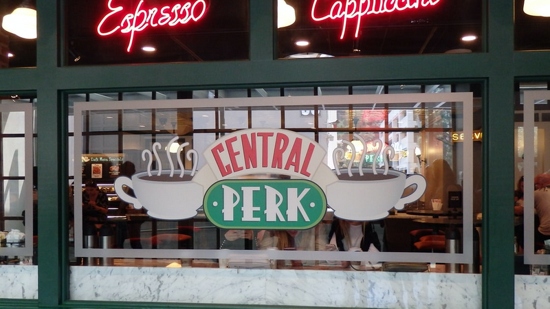 shared_easy's tweet image. Dear Residents! Don&apos;t miss the chance to immerse yourself in the atmosphere of one of the best series of all time!
t2p.pw/7gcZDnKf2q

#colivingNYC #howtospendtimeinNYC #Friends  #sharedeasy