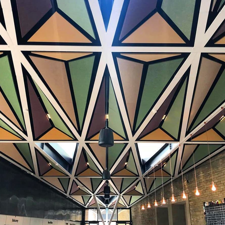 DianaGagic's tweet photo. What a great evening of live comedy with @comedylopez - Spain's greatest export 🤣 - at the fabulous @squarechapelarts venue. So happy to see this place back open again - doesn't it have the most gorgeous bar ceiling? 💚

#Halifax #notashithole #comedygenius #comedy #comedylopez https://t.co/RWTMeJVxcD