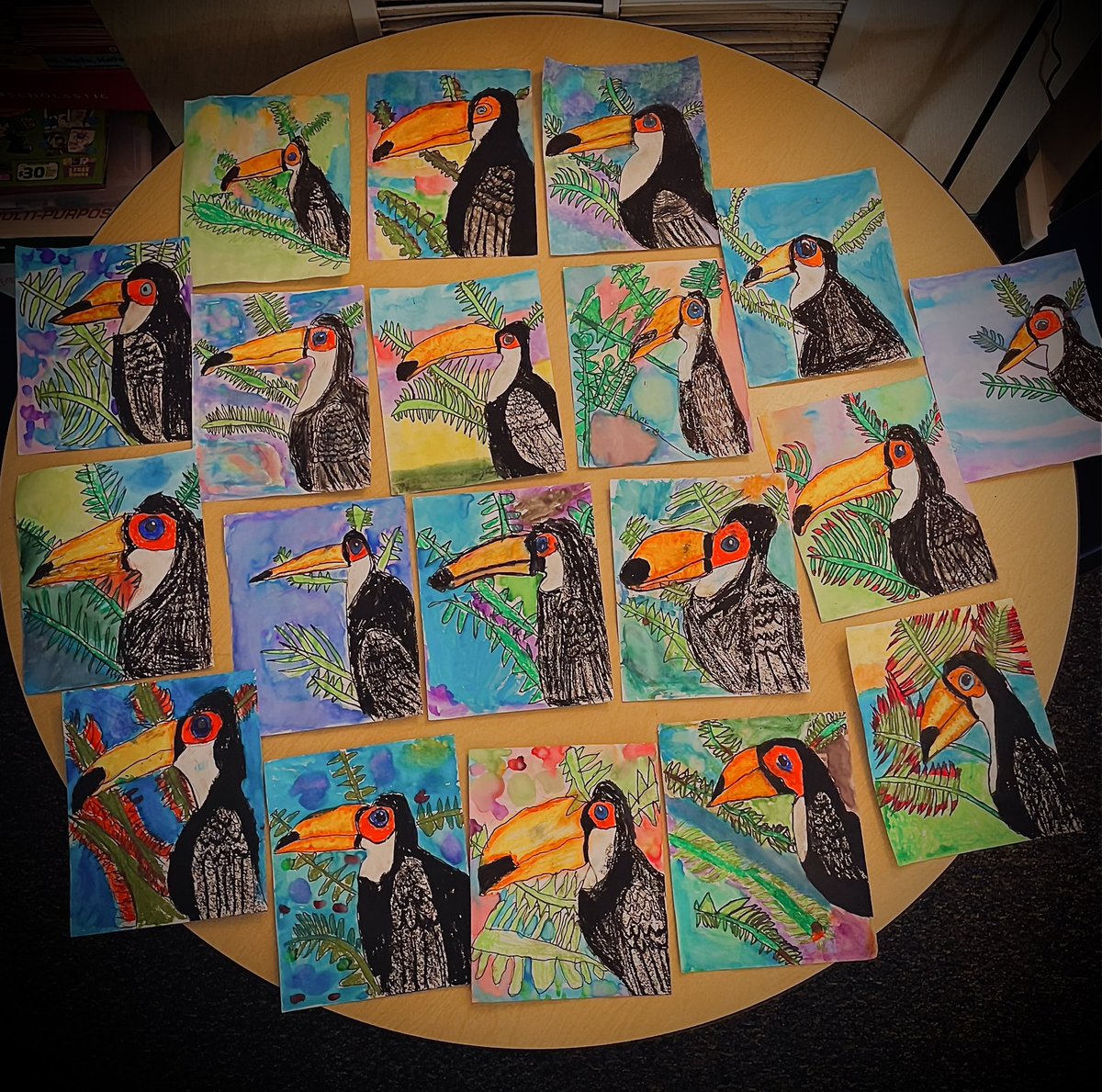 Mccants_teach1's tweet photo. Have you ever seen a flock of Toucans? We have! #thirdgrade #arttoremember #Inthisclassweflocktogether #sograteful #newnormal #animalunit #somanyhashtags #butseriouslythough #babyartists https://t.co/8rcxXbnD2D