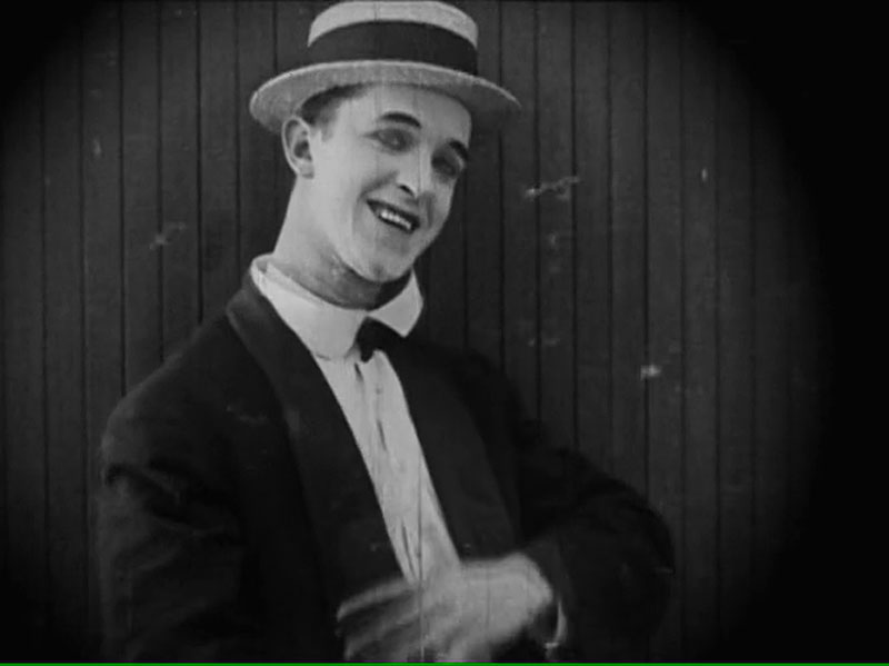 Photobooth.net tweet media