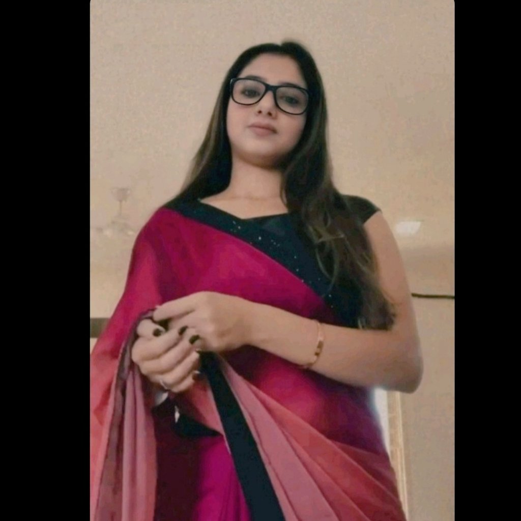 Actually that #DelhiRestaurant
did the right thing. It brings #saree revolution
#Sareeisourpride
#NewProfilePic