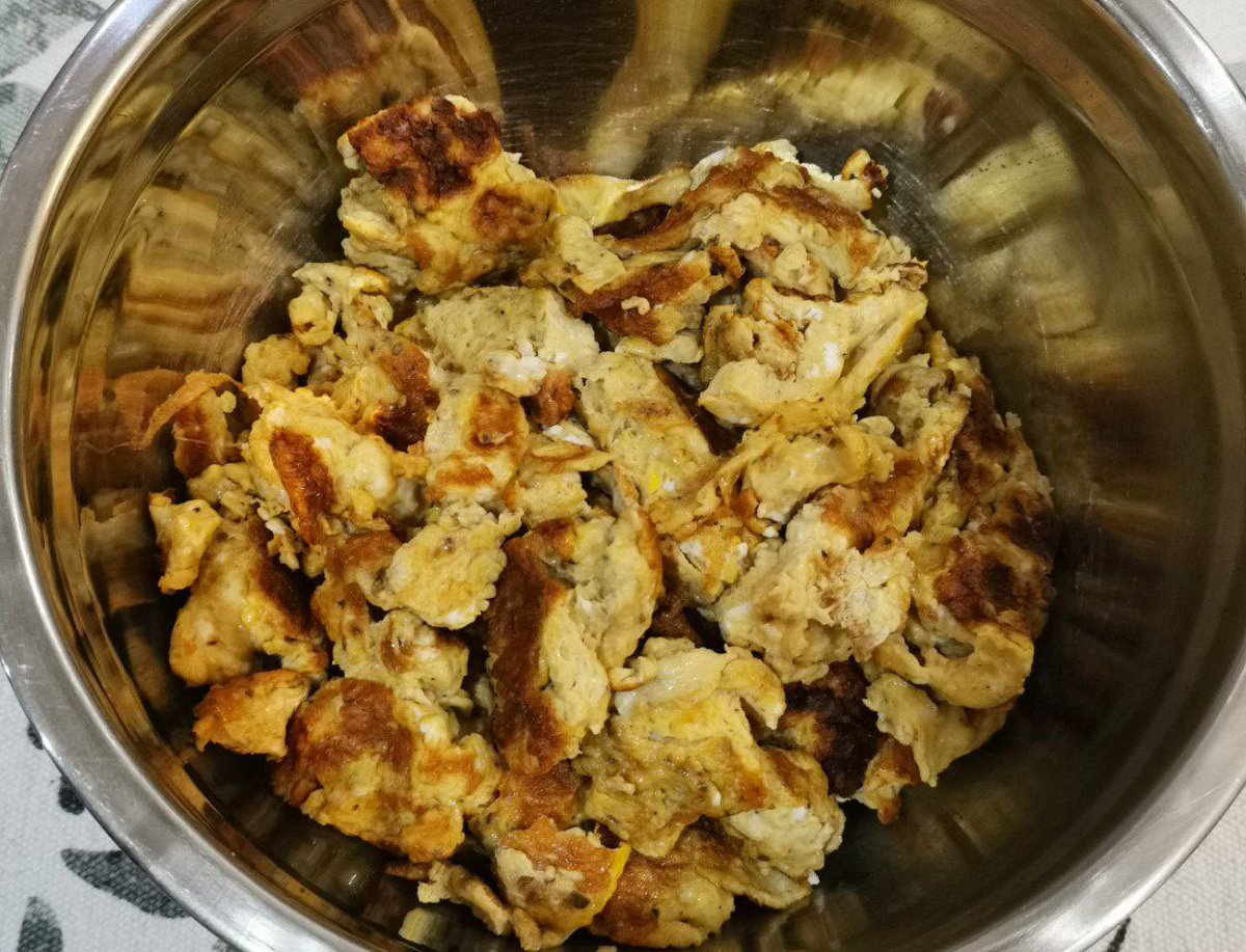 JojoSekri's tweet photo. JoJo Cooking Magic Homemade Fried potatoes , mixed vegetables & scrambled eggs
JoJoCookingMagic Recipe
#familyrecipe #herbs #naturalingredients #spiceoil #withoutpreservatives #nomsg #cooking #foodie #healthyingredients #spices #nomsg #healthyfood @jojosekri @jojocookingmagic https://t.co/0yDQQvTSJp