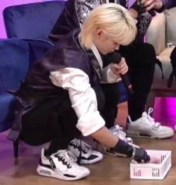 skizfromis's tweet image. tiny !

#필릭스 + #하영