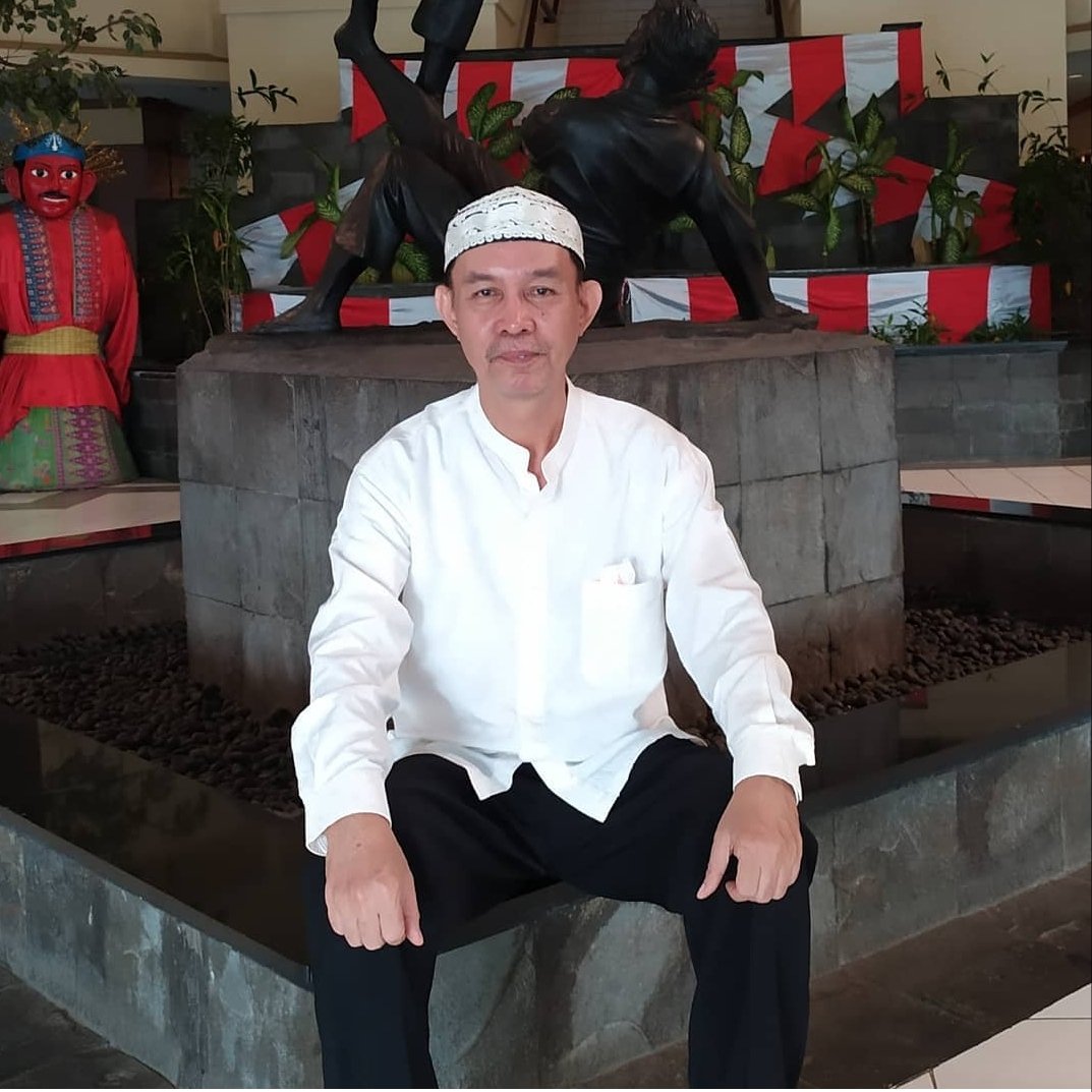 Innalillahi wainalillahi rojiun. Turut berduka cita atas kepergian sahabat kita Sang Promotor <a href="/BaswirOb/">Sang Promotor</a>