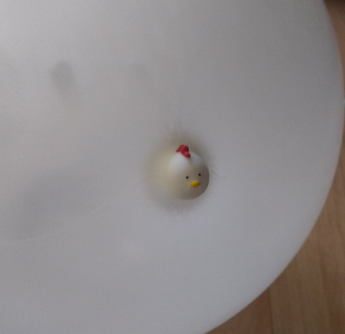 娘がdaisoで買ってきたニワトリの風船笑うんだけど 明日買いだな セルの爆発直前じゃん 取り込まれたラスボス感 Togetter