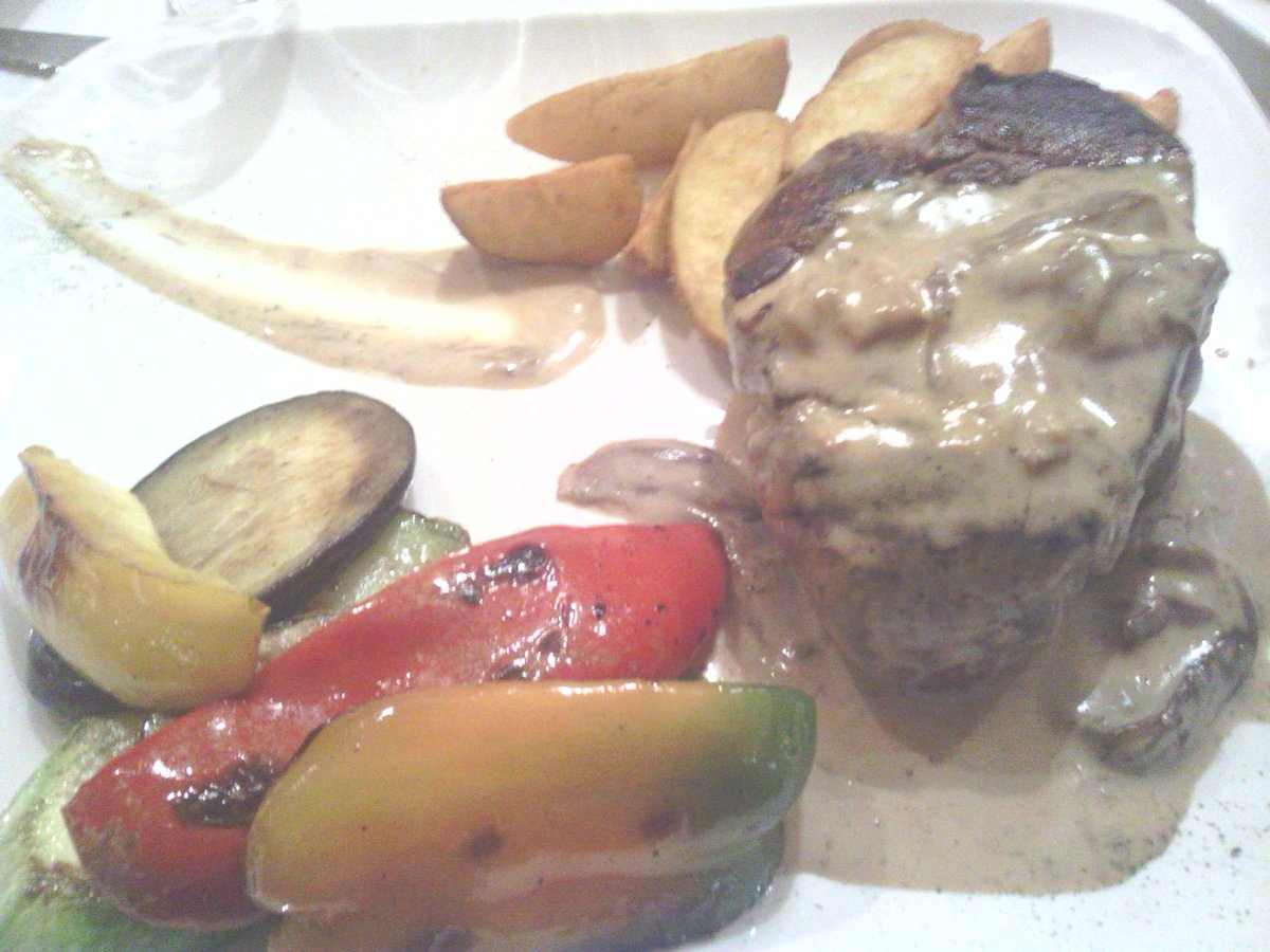 TERRORWEAPON1945 tweet media