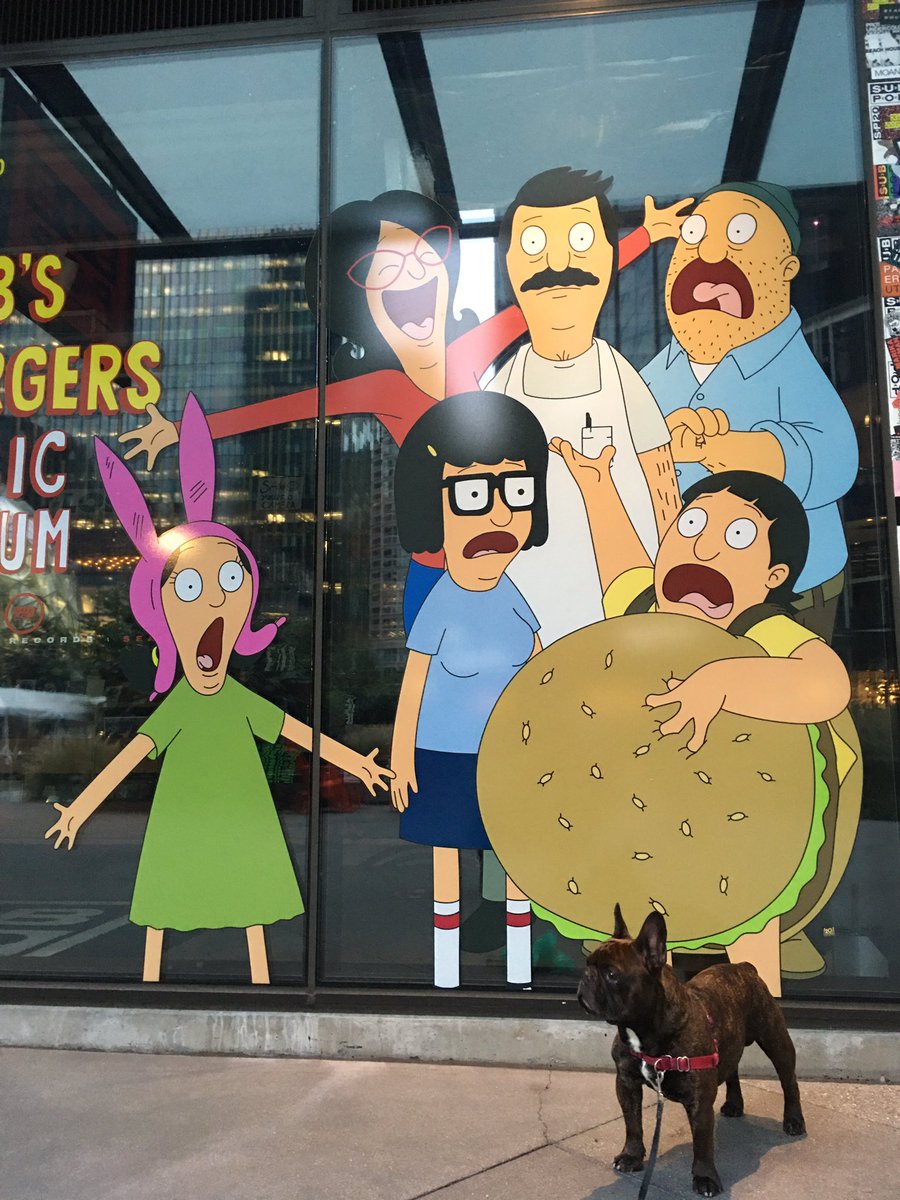 SMC_on_IoT's tweet image. Gus posing with Louise - wondering if they’re related (it’s all in the ears and the stubbornness). Bob’s Burgers art at @subpop in Seattle…