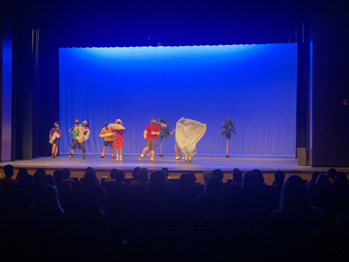 RanchoHSCougars's tweet photo. Great performance tonight by our musical Cougars!! Outstanding opening night!! Be sure to come checkout the musical, “You’re A Good Man, Charlie Brown” 💜🔥🎭🎟🎼 https://t.co/hgJmorw9yM