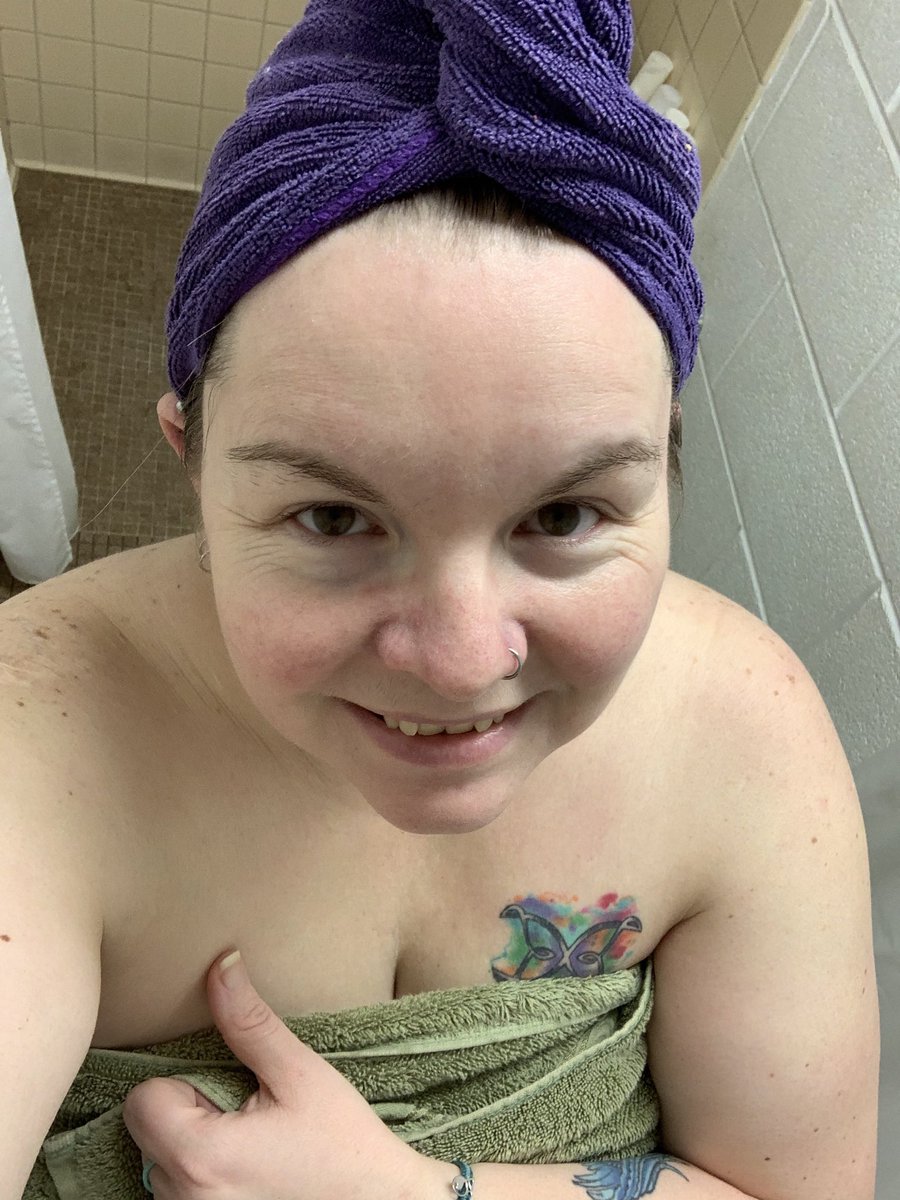 SelaynaOF's tweet photo. Guess what? 😘 #onlyfans #bbw #bbwpics #bbwvids #accountant #creator #hustle https://t.co/QqVWEx1hxf https://t.co/9RglV7hYYl