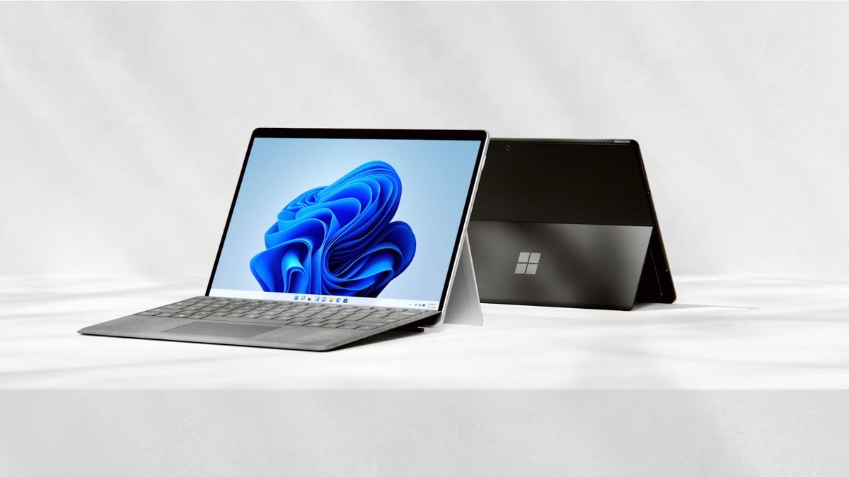 GreedyTech's tweet image. Redesigned Surface Pro 8 announced and it is a massive upgrade since #SurfacePro3

• Twice as fast as #SurfacePro7
• 13” PixelSense 120Hz touchscreen
• Dolby Vision and Adaptive Colour Tech
• 11th Gen Intel Core processors
• 10MP 4K rear and 5MP front cameras
• Dolby Atmos