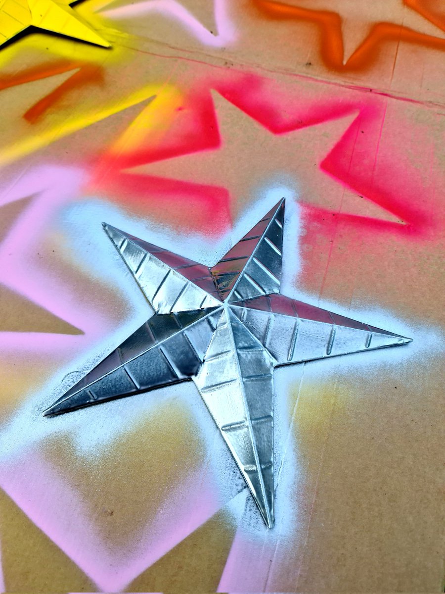 eclectichound's tweet image. More custom stars being sprayed up, including one of our new colours for this season, silver.
🌟
🌟
🌟
#CustomColours #Stars #ColourPop #SparkJoy #WinchesterIndependents #IndieBiz #HelloWinchester #EclecticHound #ShopLocal #LeadNotFollow