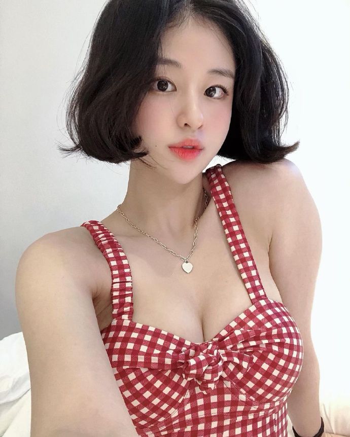 LrOfWpgLTlqVR5x's tweet photo. 天天吃辣椒 ，快变成辣妹了🤭 https://t.co/r7GzhX24vh