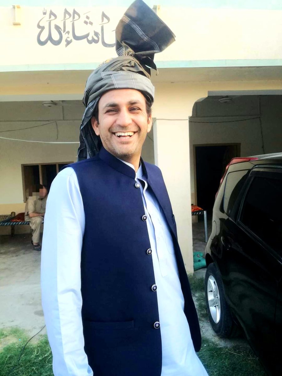 Inamkhattakpak's tweet photo. My grandfather and then my father used to wear it. Now it is in my custody. #Shamla #PashtunCultureDay https://t.co/yWR9wOjCo9